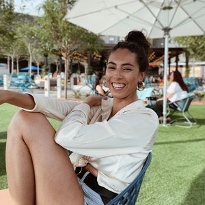 Meet your Posher, Leticia